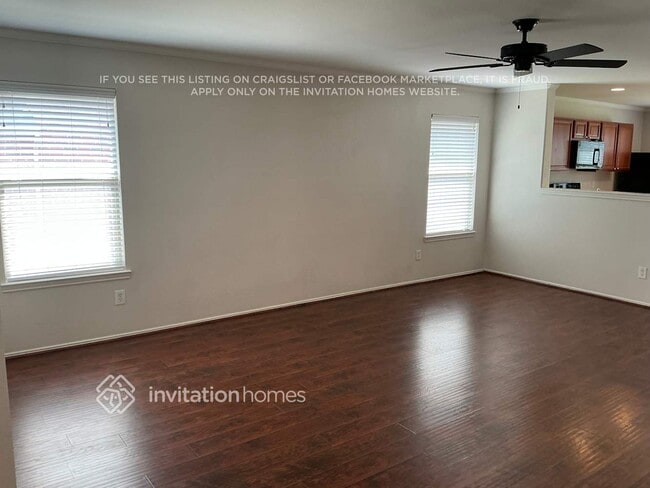 Photo - 402 Azalea Dr