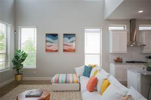 Photo - 473 Chambers Pl