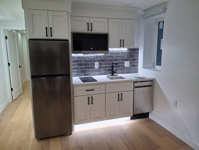 Photo - 919 Atwells Ave Unidad ID1373632P