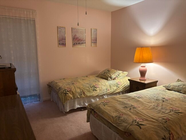 Photo - 24 Golfs Edge