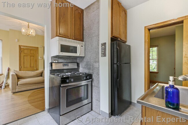 Photo - 32 William St Unit #1