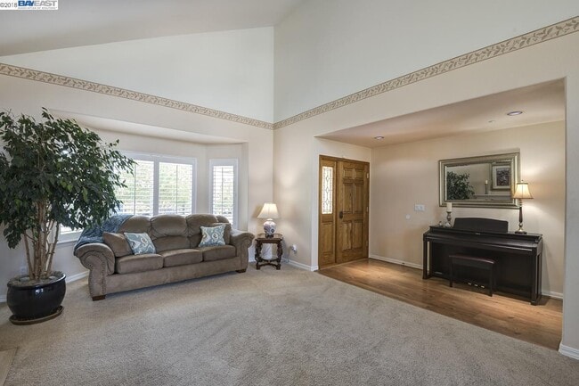 Photo - 3644 Glasgow Cir
