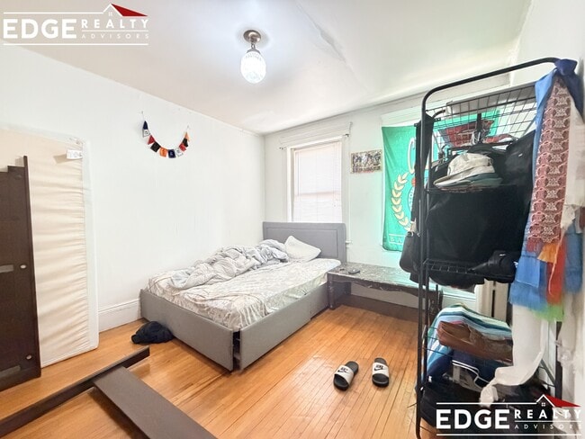 Photo - 160 Strathmore Rd Unidad 21