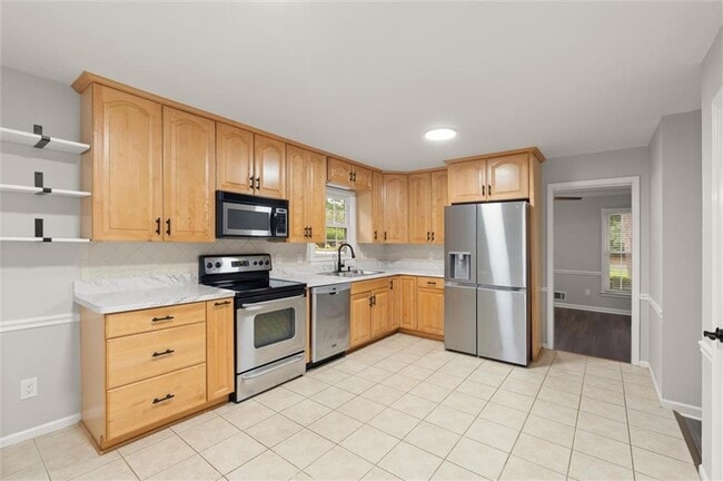 Photo - 3220 Casteel Rd