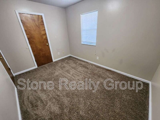 Photo - 2478 E Clayton Dr
