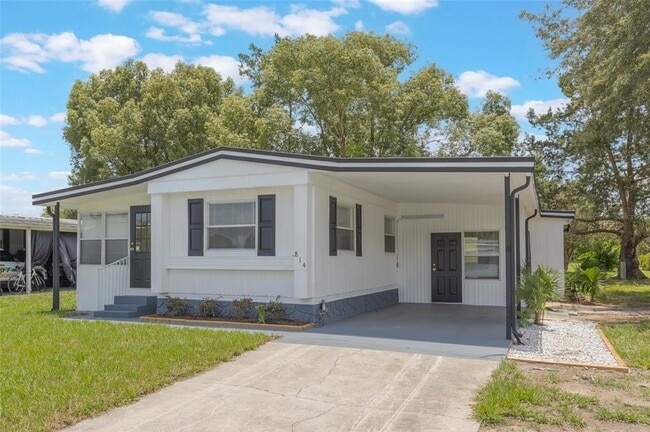 Photo - 814 Roseapple Ave