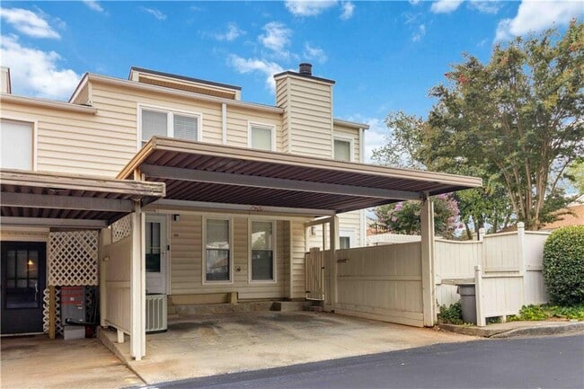 Photo - 694 Serramonte Dr