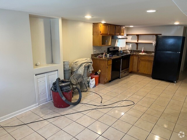 Building Photo - 2232 Ridgeland Ave Unit 1 - Garden Rental