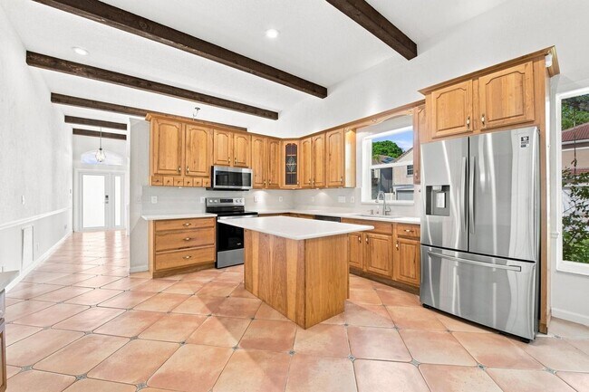 8552 Vía Giardino
