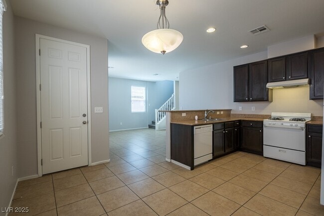 Photo - 7706 Ornamento Way