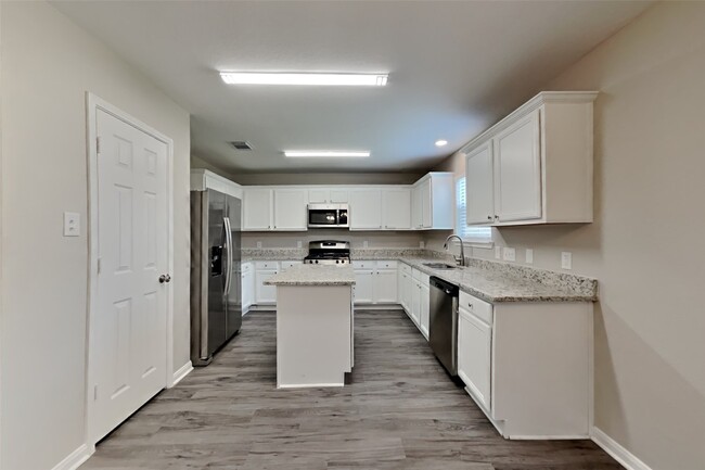 Photo - 20203 Stonegrove Ct