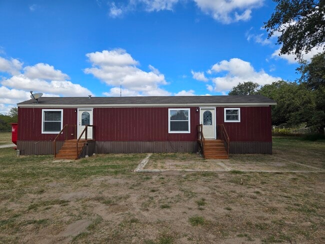 Building Photo - 853 County Road 768