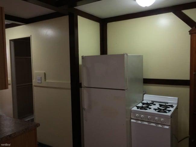 Photo - 280 Douglas Ave Unit Apt 2