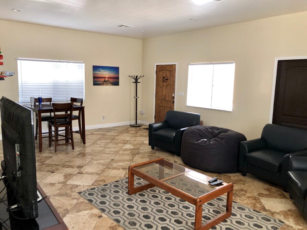 Photo - 9041 Cattaraugus Ave