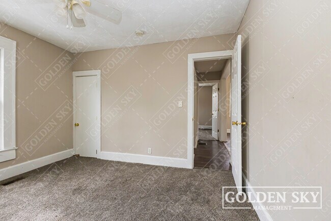 Photo - 409 S Celia Ave