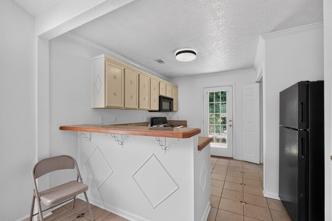 Photo - 327 Autumn Lake Dr