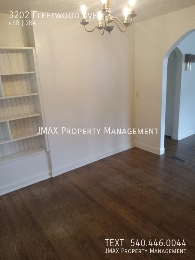 Photo - 3202 Fleetwood Ave SW