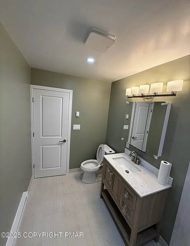 Photo - 8911 Little John Dr Unit 2