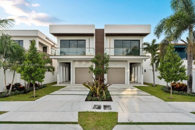 Photo - 1215 NE 11th Ave
