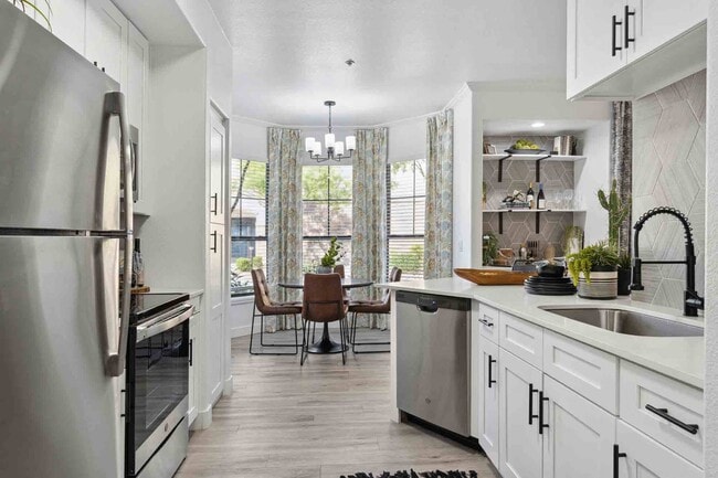 Zona, Glendale, AZ, Cocina