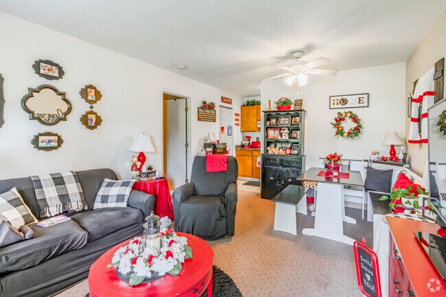 Unit Living Room - Gatewood Village