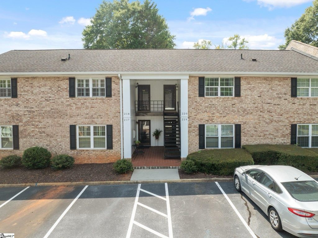Photo - 925 Cleveland St (Greenville, SC)