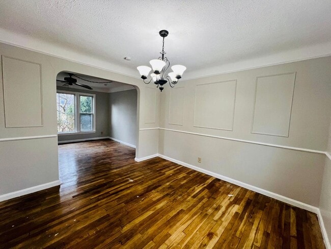 Photo - Bluestone Charm