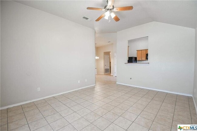 Photo - 1102 Leah Dr Unit B