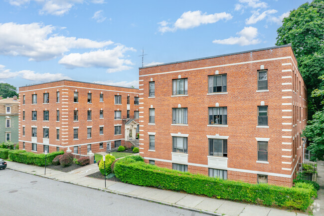 Building Photo - Cedar Arms Rental