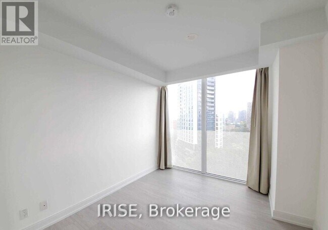 Photo - 181 Dundas St E Unit 1005