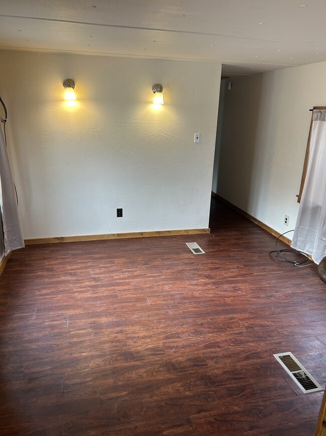 Photo - 820 N Montana St