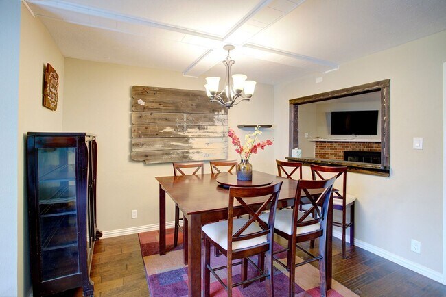 Photo - 4 Bd, 2 Ba for Lease | N. Arlington