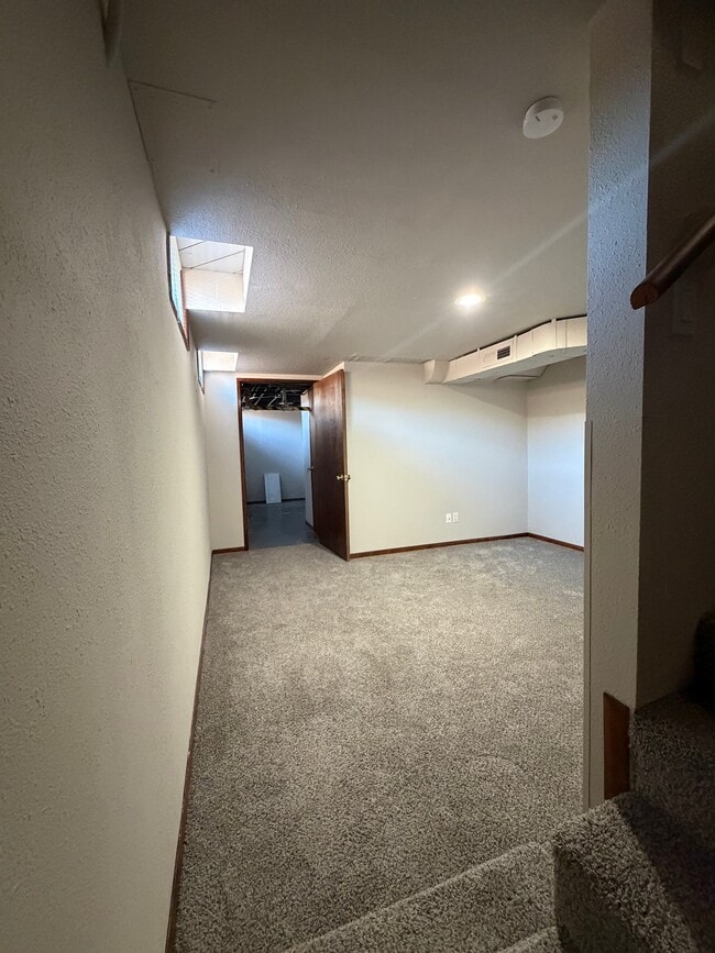 Photo - 4821 NE 42nd Ave