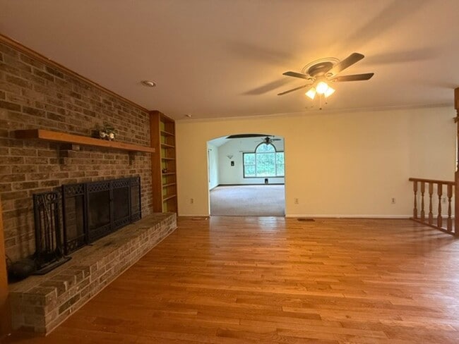Photo - 2788 Pinewood Dr
