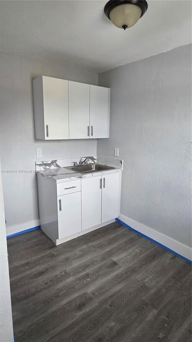 Photo - 7001 NW 15th Ave Unit 18