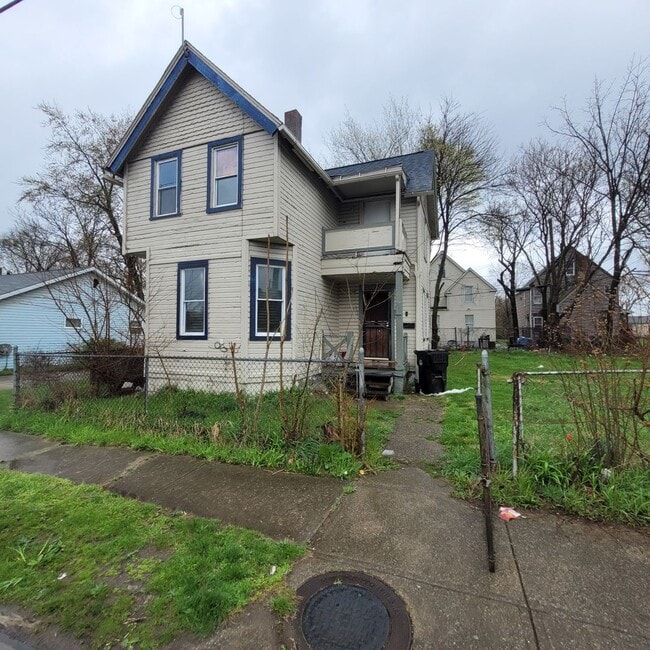 Building Photo - 2377 E 84th St Unit UP Rental