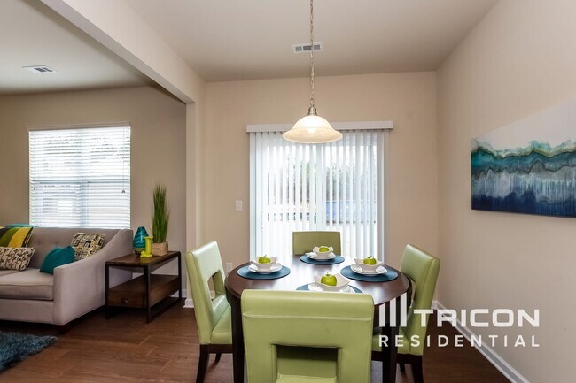 Photo - 2035 Aragon Lane