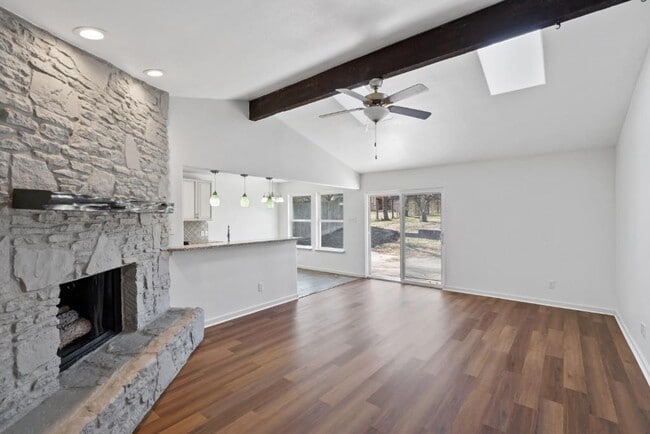 Photo - 1519 Gatlinburg Dr