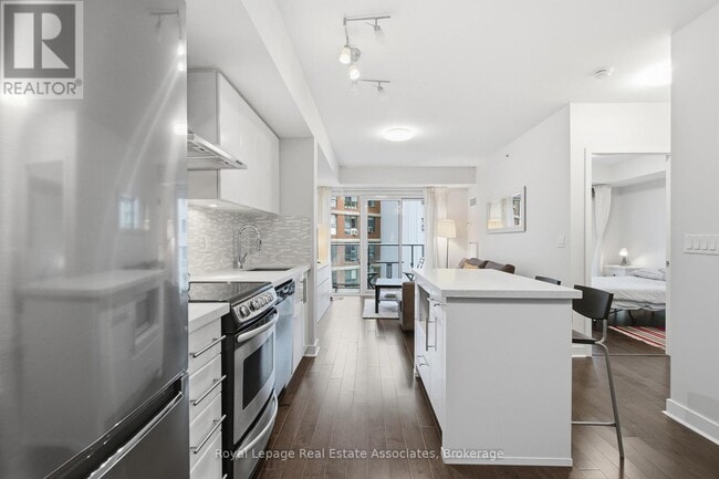 Photo - 58 Orchard View Blvd Unité 1606