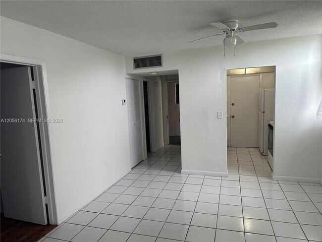 Photo - 12590 NE 16th Ave Unit 411