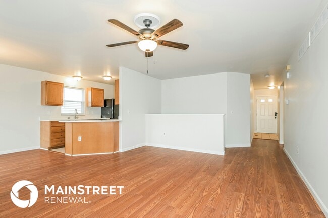 Photo - 4929 High Crest Ct