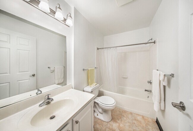 Boulder Pointe Apartments