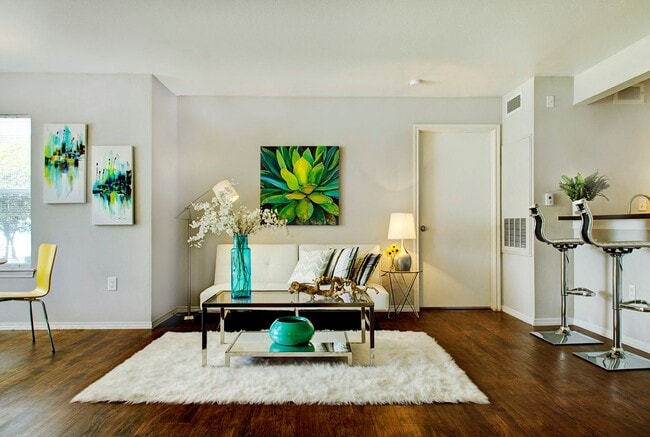 Photo - Country Oaks Apartment Homes