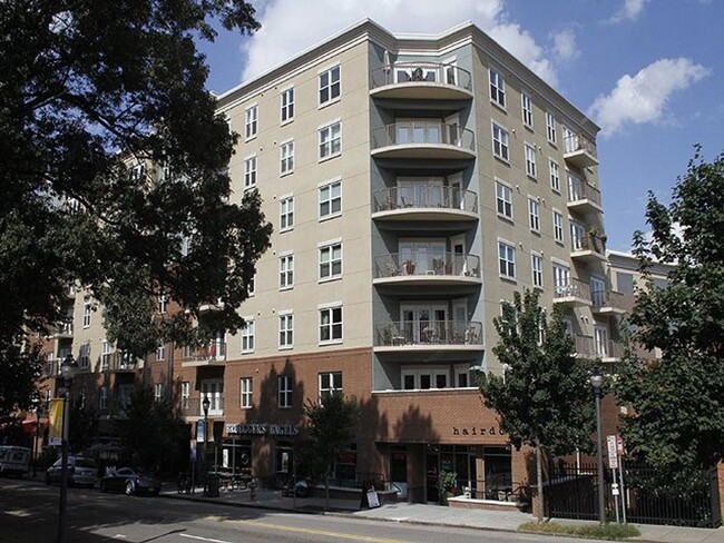 Modern Downtown Raleigh Condo w/ Top Floor... - Modern Downtown Raleigh Condo w/ Top Floor...