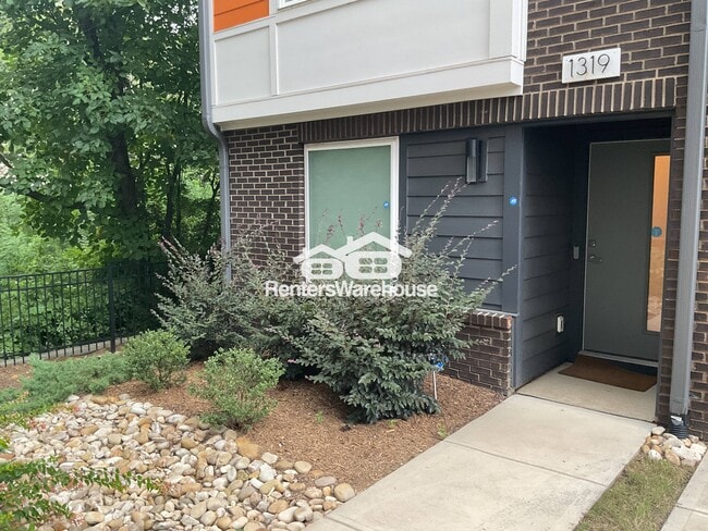 Building Photo - 1319 Millpark Ln Rental