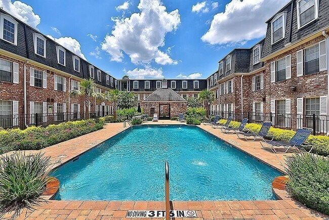 Photo - 361 N Post Oak Ln Unidad 241
