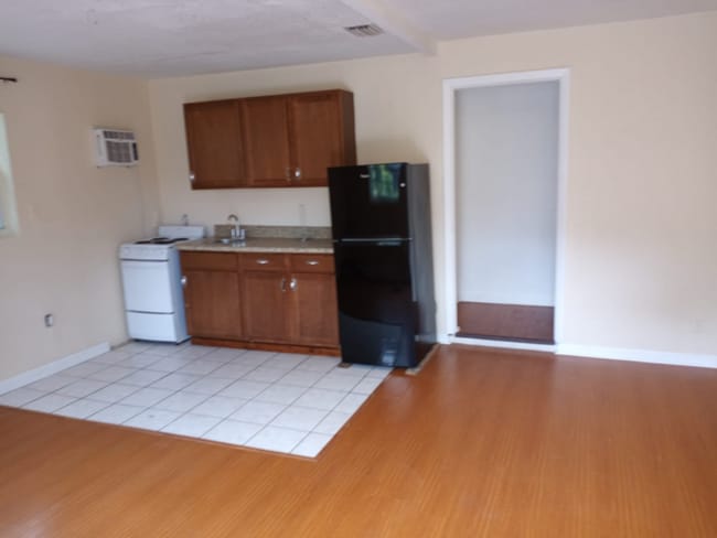 Photo - 16950 NE 3rd Ct