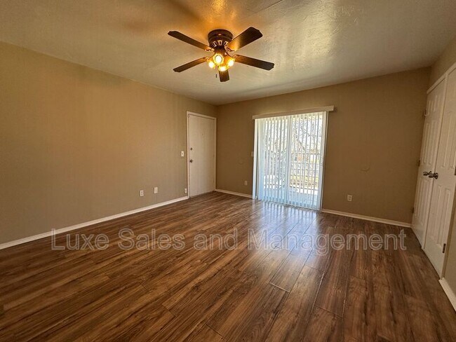 Photo - 6032 NW Expressway Unidad D