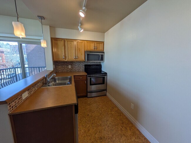 Photo - 1 Bedroom, 1 Bath Condo at Harris Square