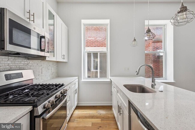 Photo - 2529 Frankford Ave Unit 3